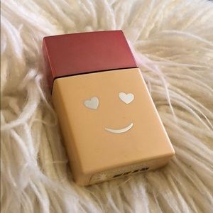 Benefit hello happy foundation